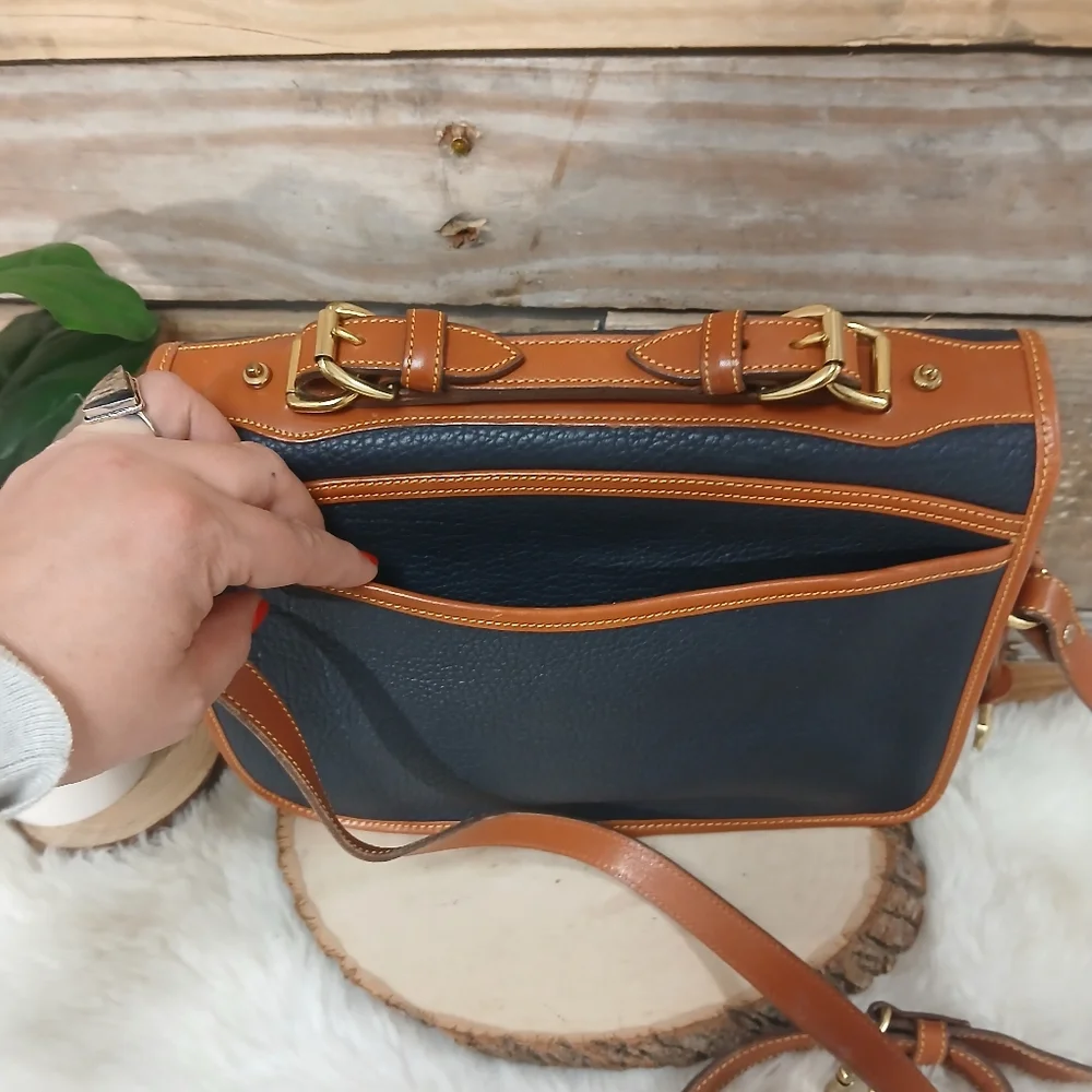 Vintage Dooney & Bourke Messenger Bag - Picture 7 of 10